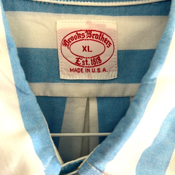Short sleeve blue/white striped cotton shirt from Brooks Brothers. Like new! - Picture 2 of 3